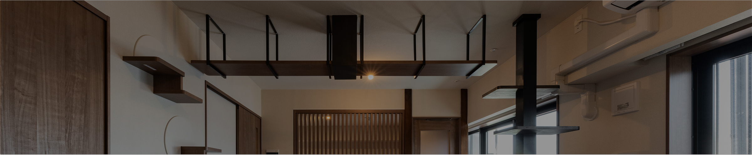 猫がくつろぐ様子